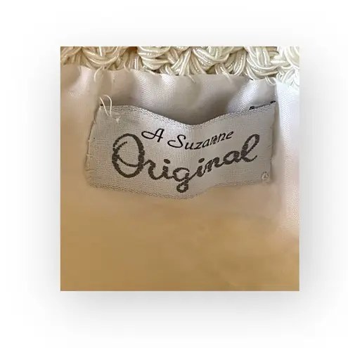 Handmade new Suzanne Original ✽ Hand Crochet Crossbody Messenger Mini Bag ✽ Pearl White ✽