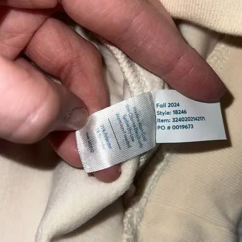 Marine layer NWOT- Velour Corduroy V-Neck Sweatshirt- Size M