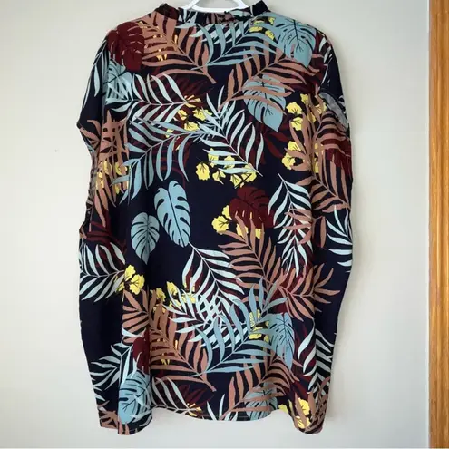 Weekend Suzanne Betro Leaf Patterned Short Sleeve Blouse Top Size 1X Black