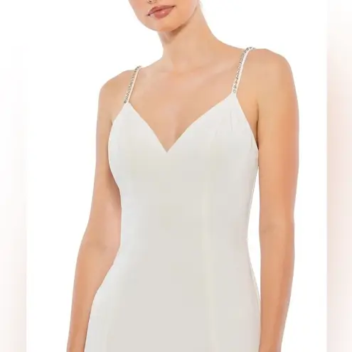 Mac Duggal IEENA FOR
Sweetheart Evening Gown w/ Rhinestone Accents