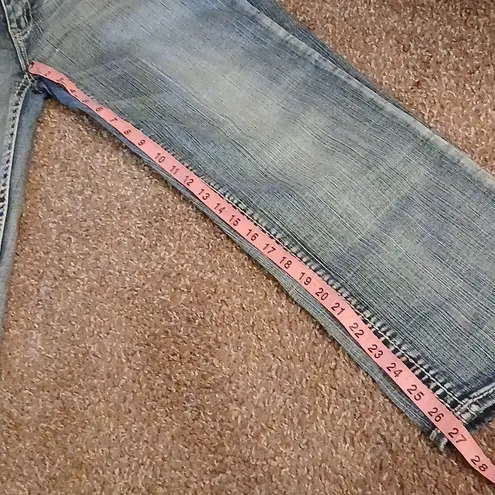 Rock & Roll Cowgirl low rise capris size 32