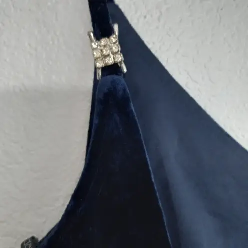 Betsy and Adam 3/4 Elegant Velvet Midnite Blue Maxi Formal Prom Evening Dress