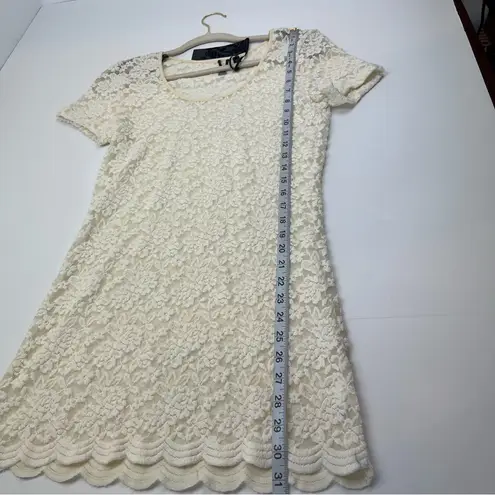 BKE Boutique Buckle Cream Stretch Lace Mini Dress Tunic Womens Medium NEW *FLAW