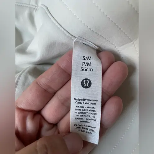 Lululemon  Reversible Bucket Hat - White/Bone