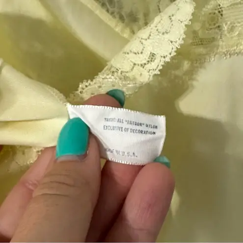 Maidenform Vintage Butter Yellow Slip Dress Size 34