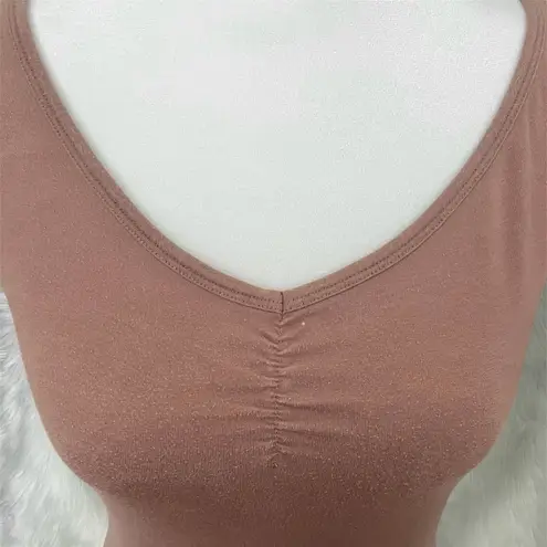 Lola Brown Slim Fit Short Sleeve Top with Ruched Details Size M