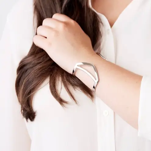 NEW Jules Smith Jane cuff in silver