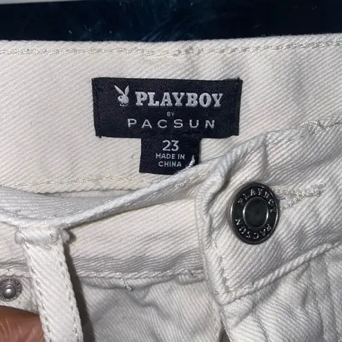  summer white denim playboy shorts w/ frayed design & flower back pocket