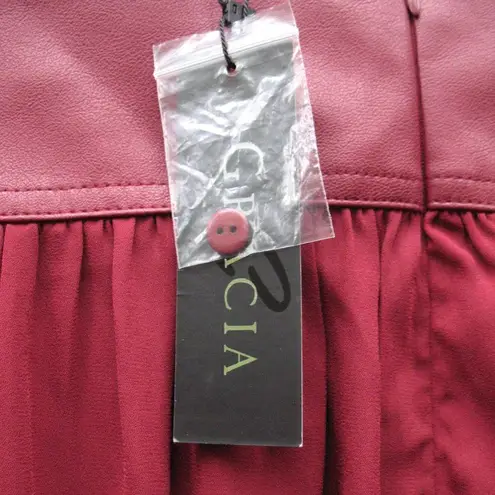 Gracia NWT Top Blouse