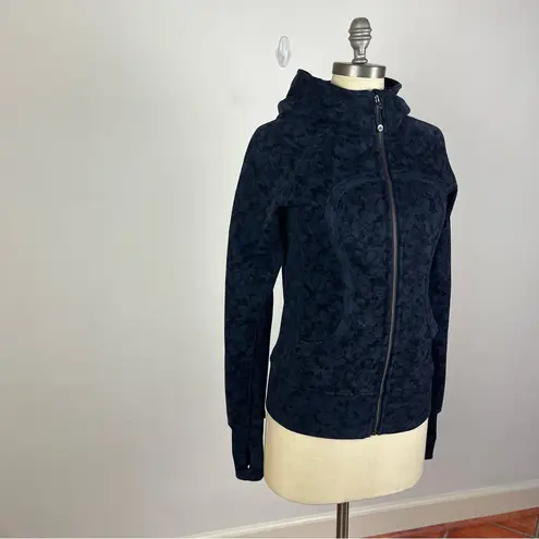 Lululemon Scuba Hoodie II in Biggie Prism Petal Inkwell Blue Size 6