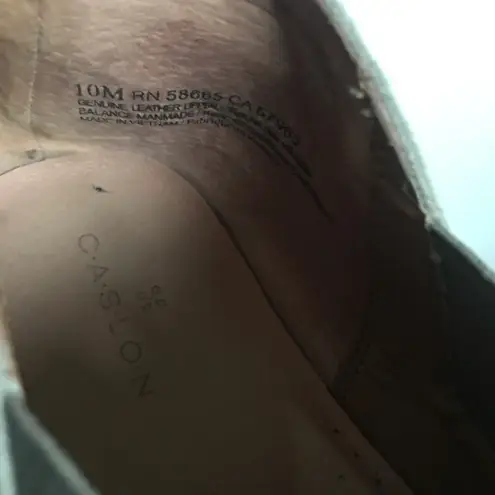 Caslon Ezra Slip On Suede Sneakers Size 10