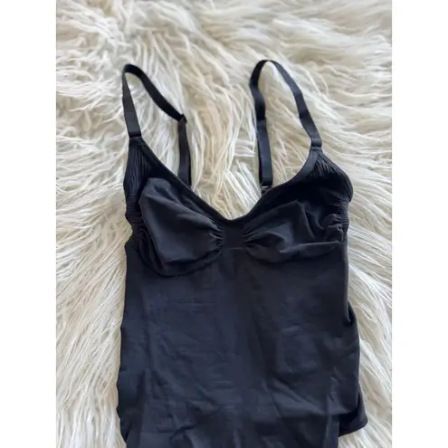 SKIMS Seamless Sculpt Thong Bodysuit Onyx Size Small
