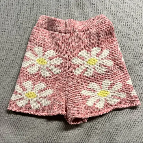 Storia  Chunky Knit Pink & White Floral Daisy Print Sweater Shorts Size Small EUC