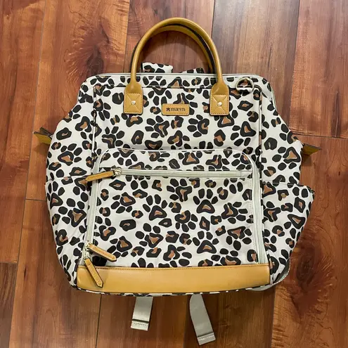 Maevn ReadyGo Clinical Bag/Backpack in Leopard Paw Brown