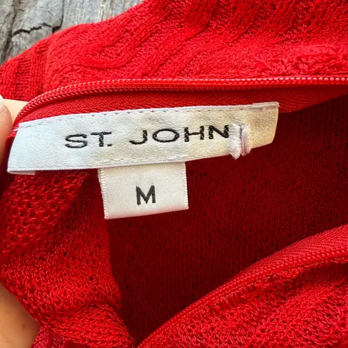 St. John Red Knit Sleeveless Turtleneck Sweater Women’s Size Medium