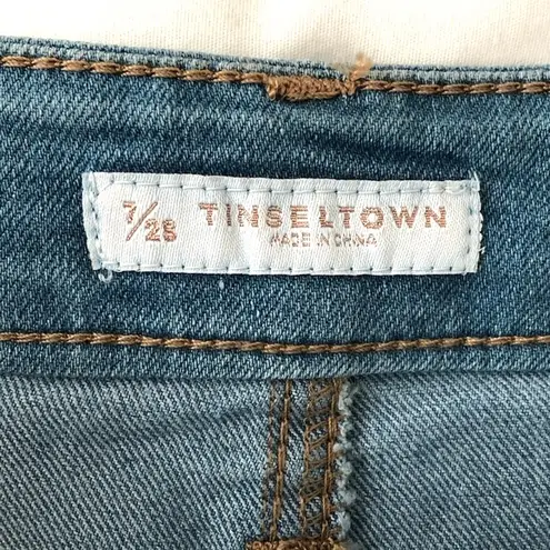 Tinseltown New Frayed Hem High Rise Jean Shorts Medium Wash Stretch Denim Juniors Size 7