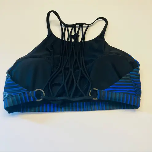 Lululemon  Tidal Flow Net Bikini Swim Top Blue Stripe Tie Back Sz Medium Strappy