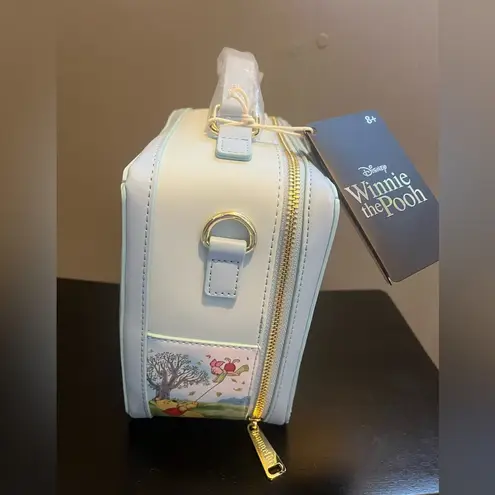 Lounge Fly Disney Winnie the Pooh Portrait Lunchbox Crossbody Bag