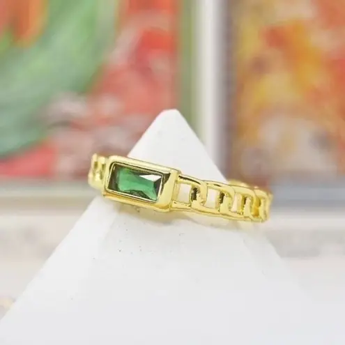 Emerald Chain Ring Green Size 6