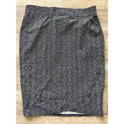 RipSkirt Hawaii Black Pearl Batik Length 3 Large Velcro Rip Skirt Active Travel