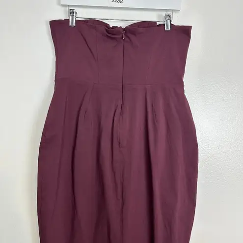 House Of CB  Lucia Strapless Corset Maxi Dress in Grape Size Large+ (X-Large)