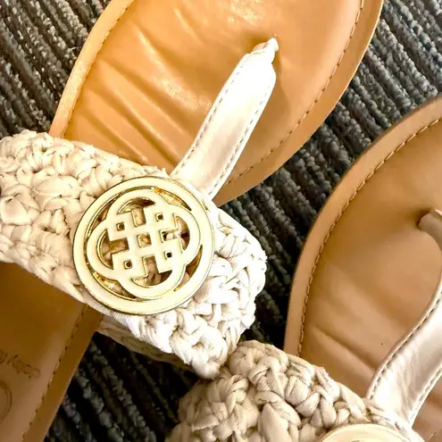 Daisy Fuentes Cream Sandals for Women