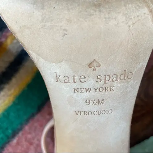 Kate Spade Odele Ruffle Dress Sandal Suede
Leather Size 9.5 in Dusty Blush