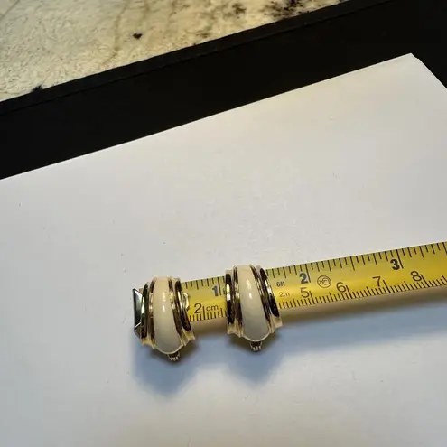 Monet Signed Gold Tone Cream Enamel Clip-on Clip On Earrings