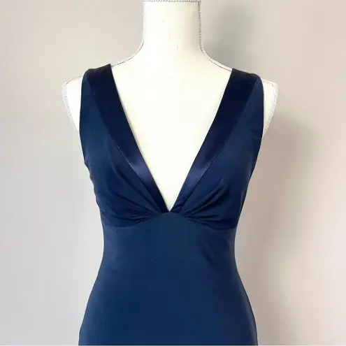 Laundry by Shelli Segal Navy Silk Trim Deep V-Neck Gown