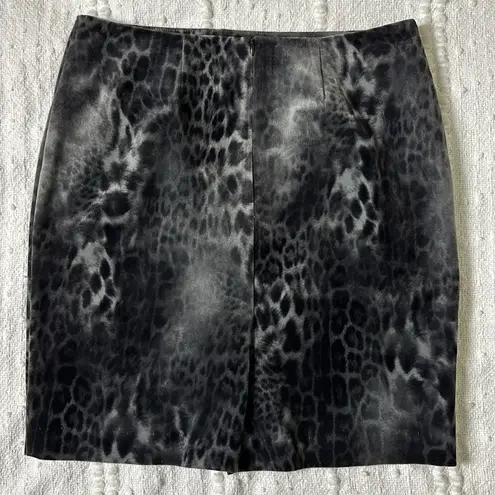 Karen Kane Crushed Velvet Animal Print Fitted Skirt Size 6 Black Cheetah