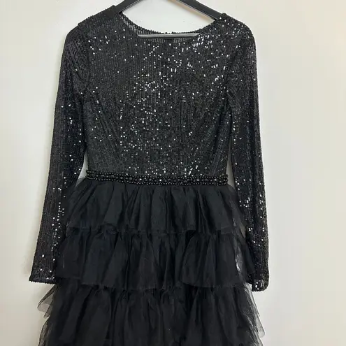 Mac Duggal Sequined Layered Tulle A-Line Cocktail Dress in Black Size US 6