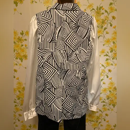 OVI New sleeveless open front vest size L