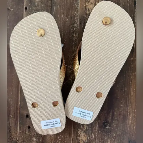 Havaianas NEW! x FARM Rio Papillon Flip Flop