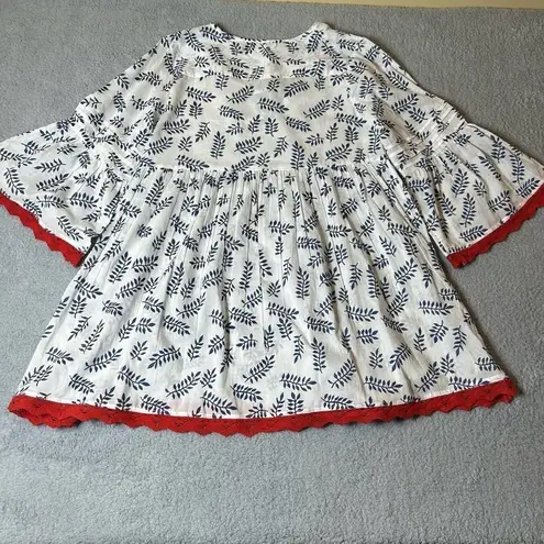 White Waves Top Women Small Medium Oversized Lace Trim Split V Neck Tie Up NEW