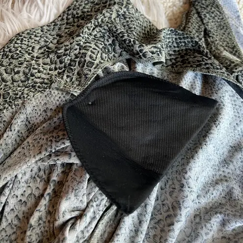 Vintage VTG animal print two piece set Green Size 8