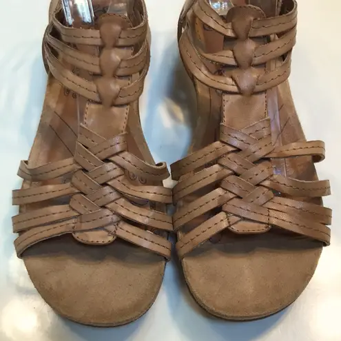 Baretraps  Women’s Raygan Faux Leather Woven Brown Gladiator Open Toe Sandals