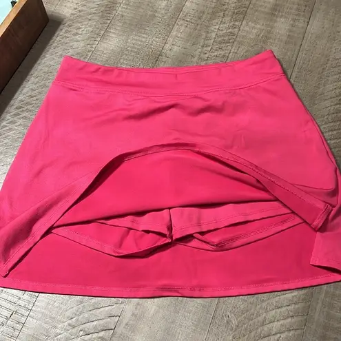 Cute bright pink tennis skort by Tranquility