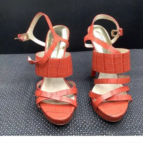 Michael Kors Nadja platform sandals in mandarin embossed leather. Orange Size 7