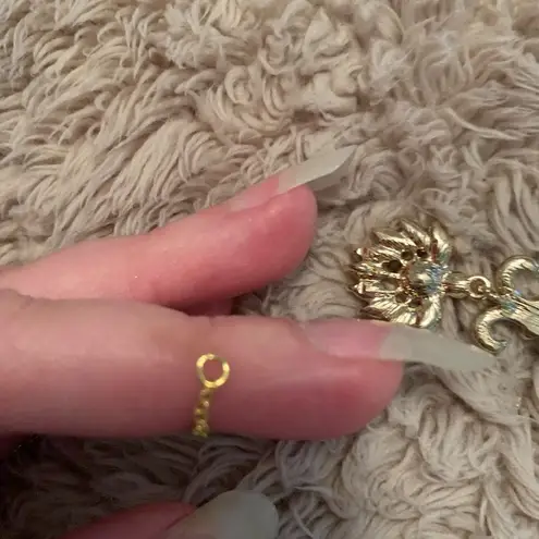 ASOS  Spaghetti Strap V-Neck Camisole Tank Top in Black Size 6