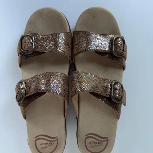 Dansko Sophie Sandals 9.5 Wedge Leather Clogs 40 Iridescent Neutral Boho Wedges