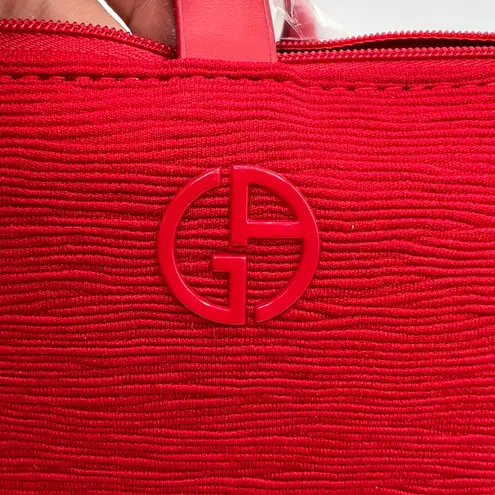 Giorgio Armani Red Beauty Zipper Wristlet Cosmetic Bag Clutch Textured Zip Top