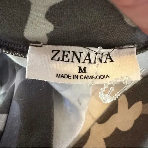 Zenana Outfitters Camo Camouflage Short Sleeve Gray Onesie Romper Jumper Vneck Medium