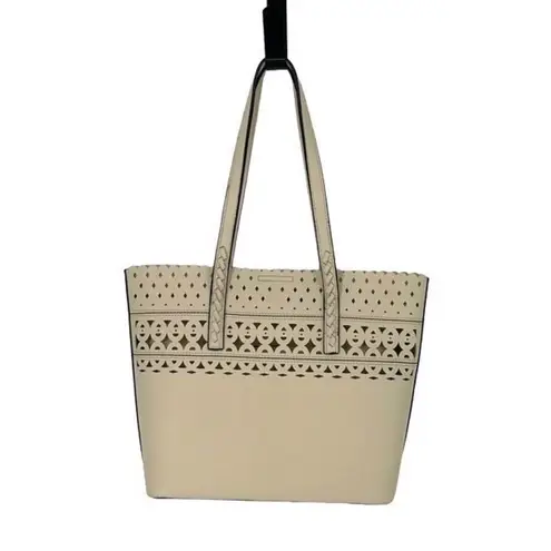 Womens Cream Sylviee Cut