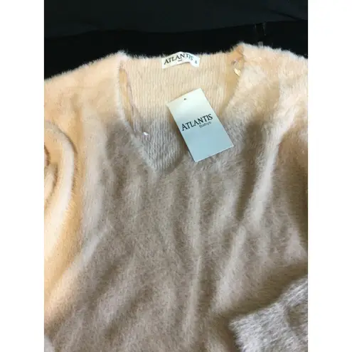 Atlantis Babys Sweater Small Peach Fuzzy V Neck Long Sleeve Pullover size S Pink