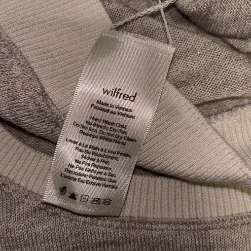 Wilfred aritzia women’s small berri crewneck sweater Tan