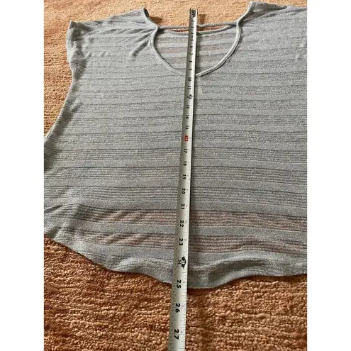 Tea N Rose Sheer Stripe Top Women Gray Short Sleeve Scoop Neck Size M