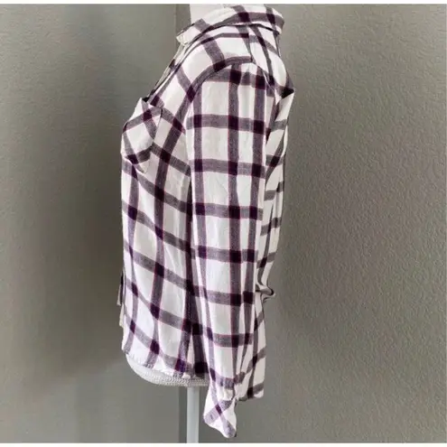 Rails Hunter White, Red, & Navy Blue Plaid Flannel Shirt Small