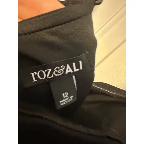 Roz & Ali Black Sleeveless Dress With Red Rose Embroidery At Waistline