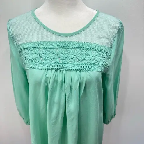 YA Los Angeles Mint Green Lightweight Cotton Blend Blouse with Lace & Mesh by