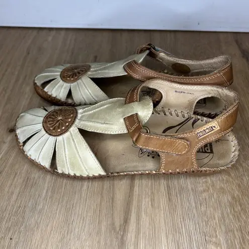 Pikolinos Womens 8 Valarta Sandals Leather T Strap Flower Brown Covered Toe